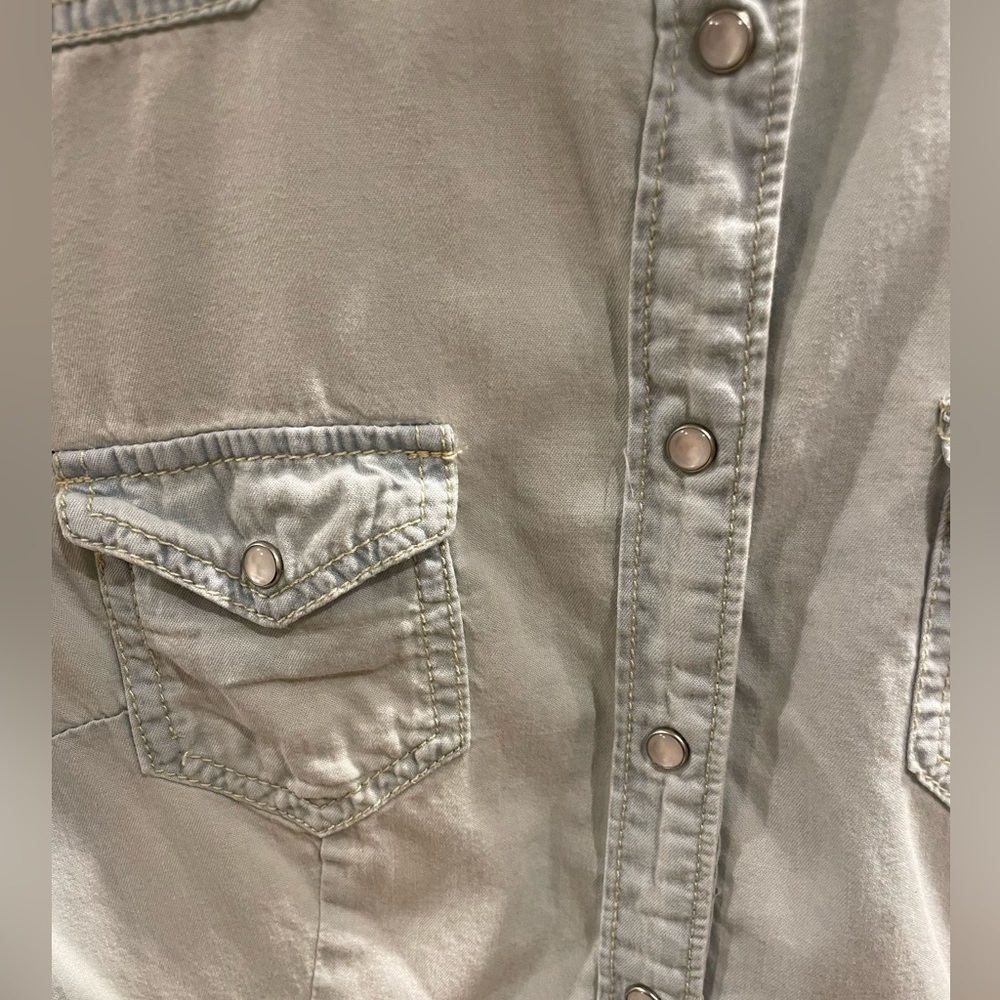 Highway Jeans Denim Light Blue Pearl Snap Button Down Shirt - Picture 4 of 6